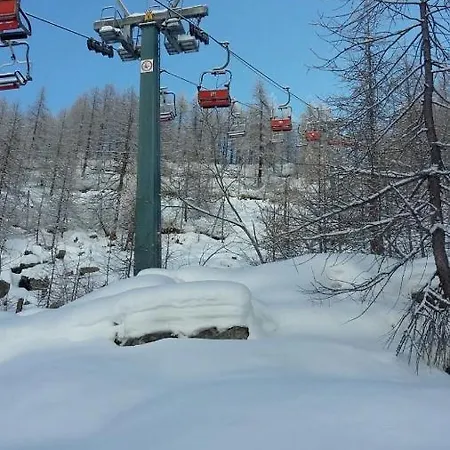 Casa Cervinia Circus Апартаменты *